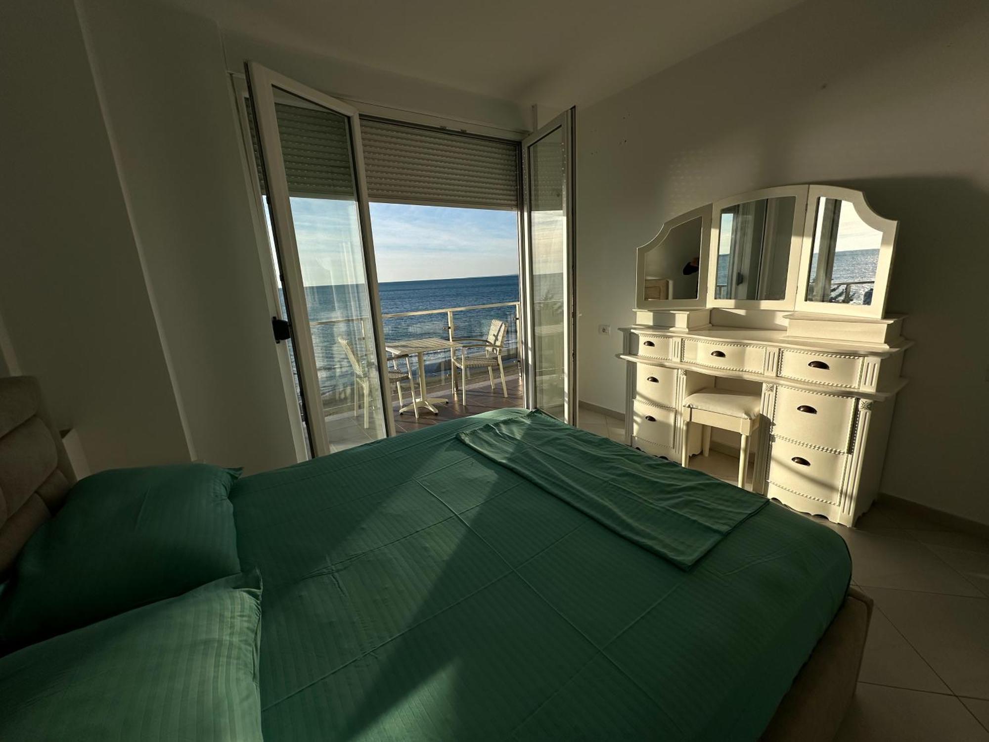Apartment Holiday Apartments Shengjin *