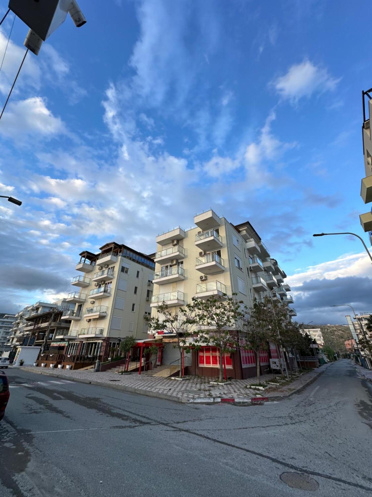 Apartment Holiday Apartments Shengjin *