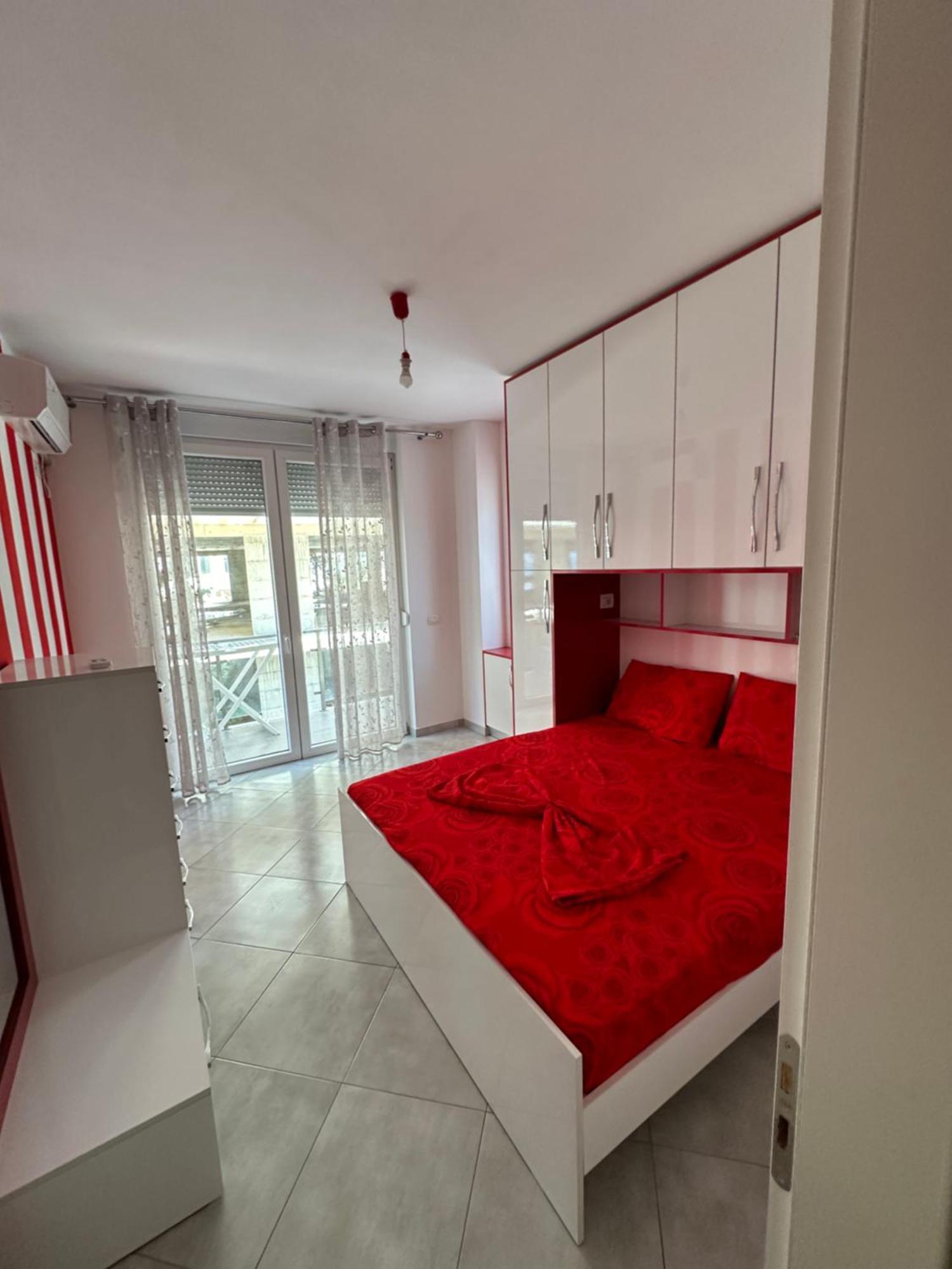 Holiday Apartments Shengjin Apartment